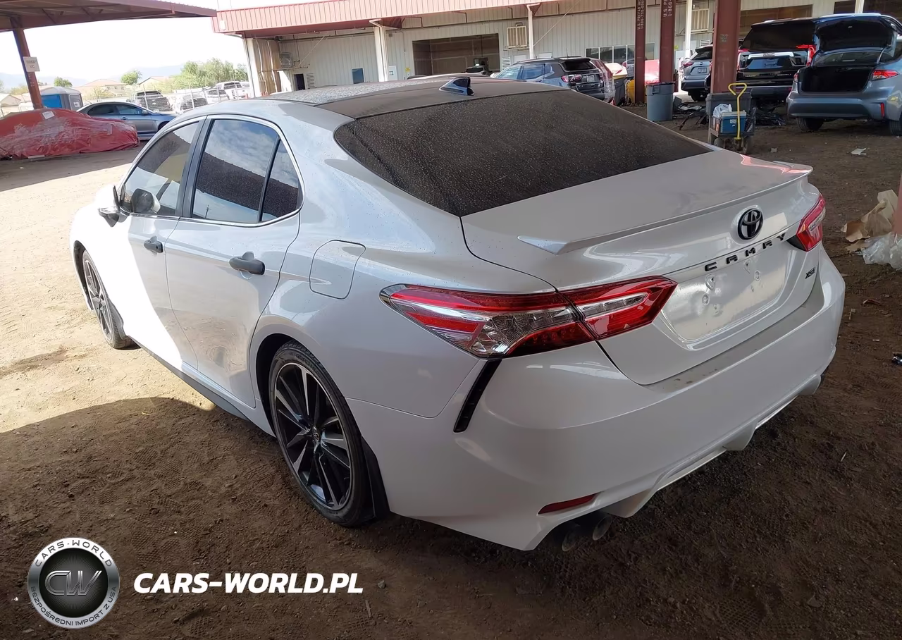 2020 Toyota Camry Xse VIN:4T1K61AK9LU873851 - 3