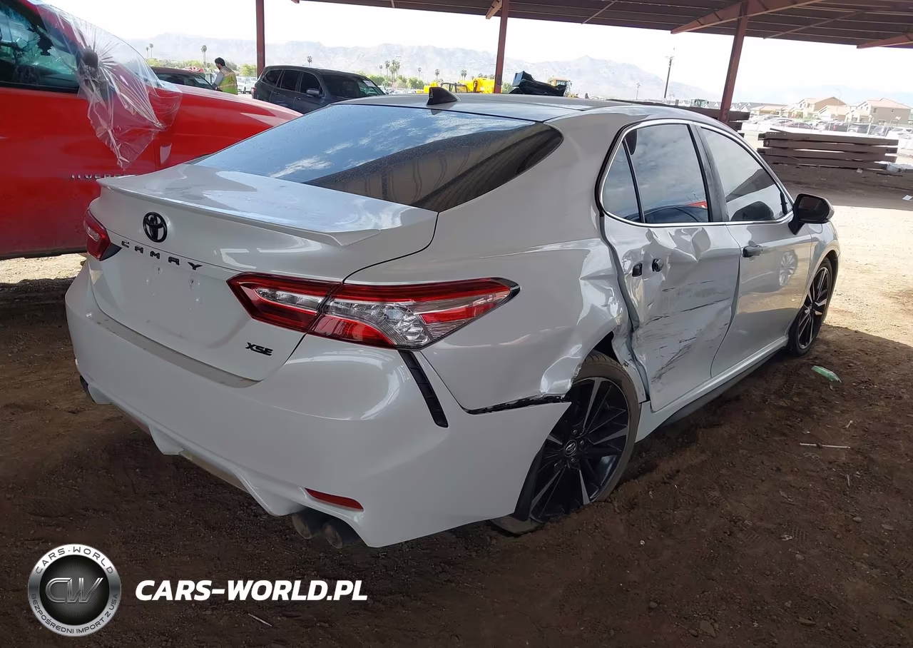 2020 Toyota Camry Xse VIN:4T1K61AK9LU873851 - 4