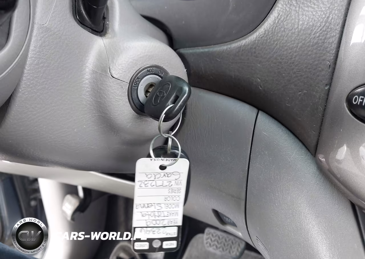2009 Toyota Sienna Le VIN:5TDZK23C49S277232 - 11