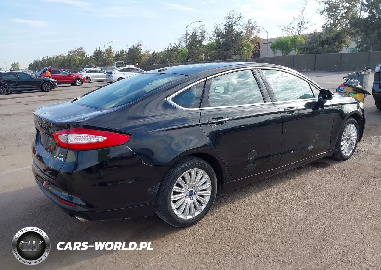 2016 Ford Fusion Hybrid Se VIN:3FA6P0LUXGR194556 - 4