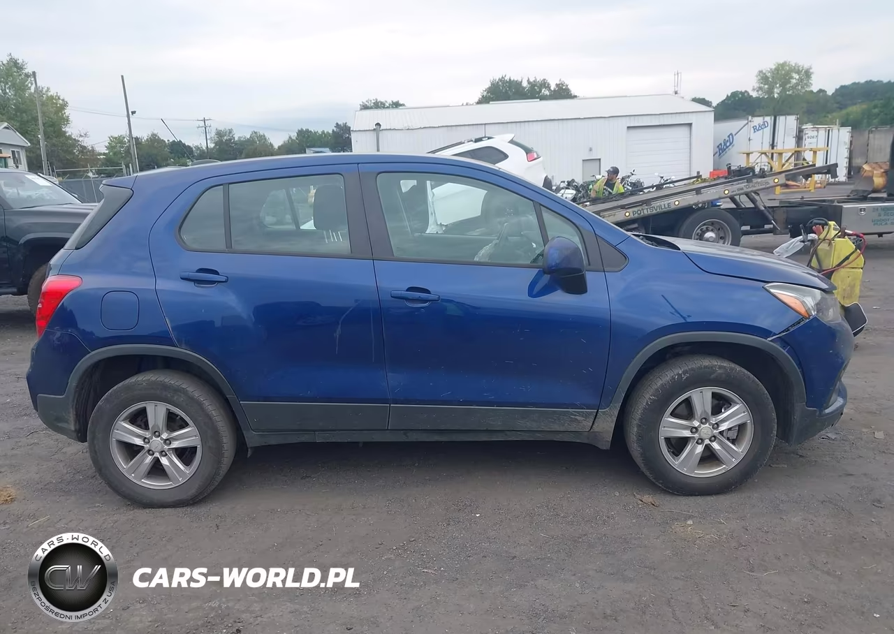 2017 Chevrolet Trax Ls VIN:3GNCJNSB7HL133852 - 13