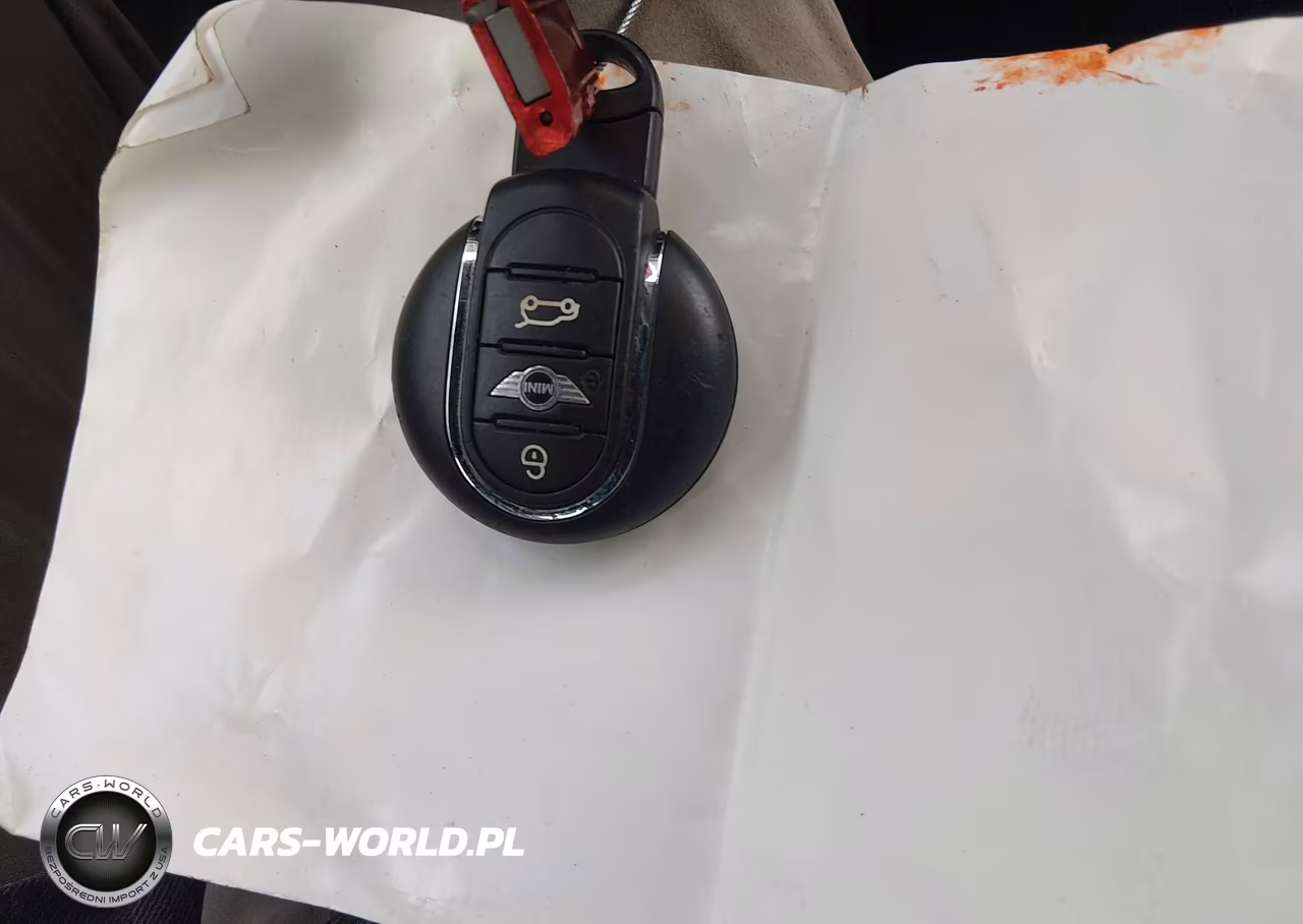 2017 Mini Countryman Cooper S VIN:WMZYT5C3XH3D81348 - 11