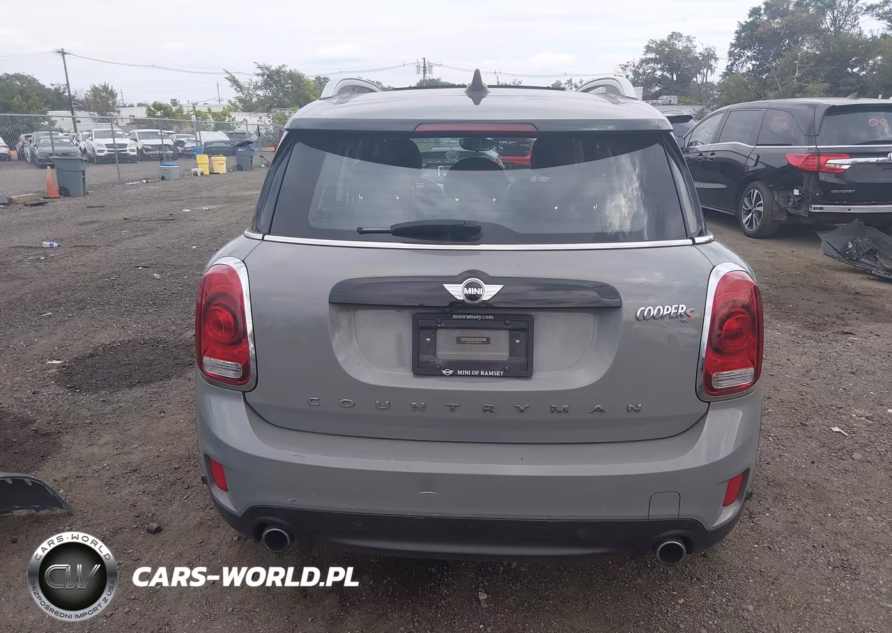 2017 Mini Countryman Cooper S VIN:WMZYT5C3XH3D81348 - 16
