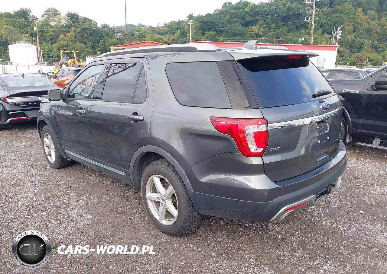 2017 Ford Explorer Xlt VIN:1FM5K8D8XHGA73907 - 3