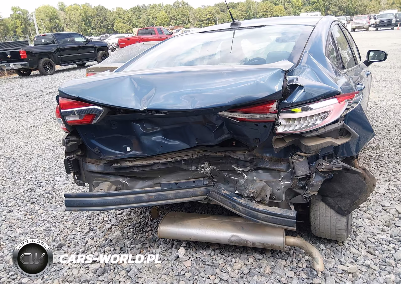 2019 Ford Fusion S VIN:3FA6P0G75KR160134 - 16