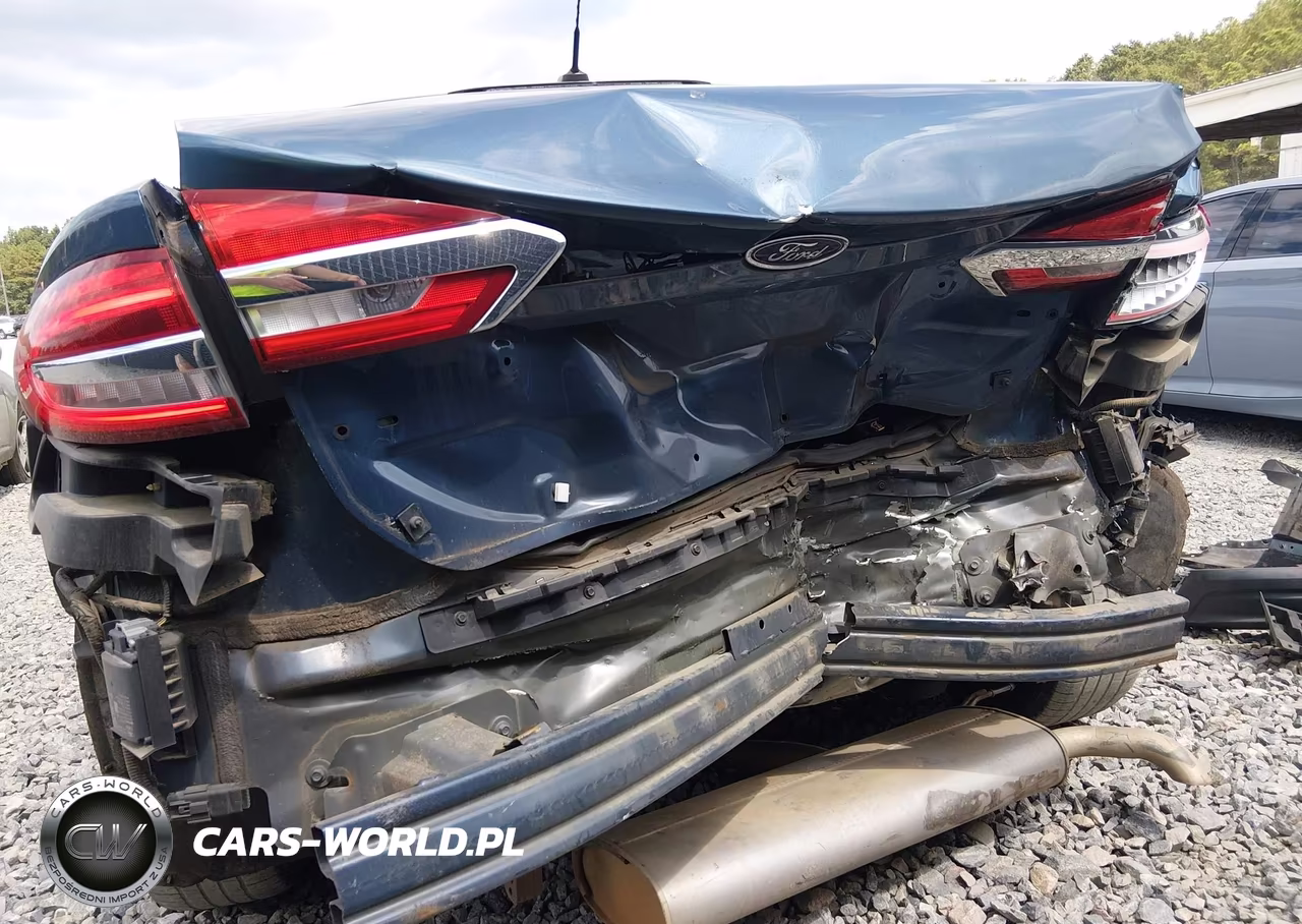 2019 Ford Fusion S VIN:3FA6P0G75KR160134 - 6