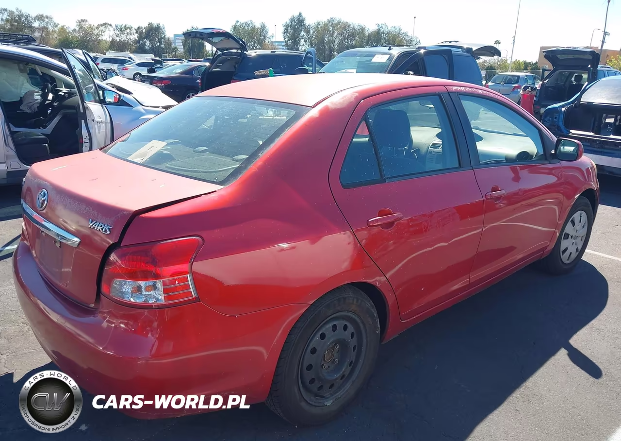 2007 Toyota Yaris VIN:JTDBT923X71173959 - 4