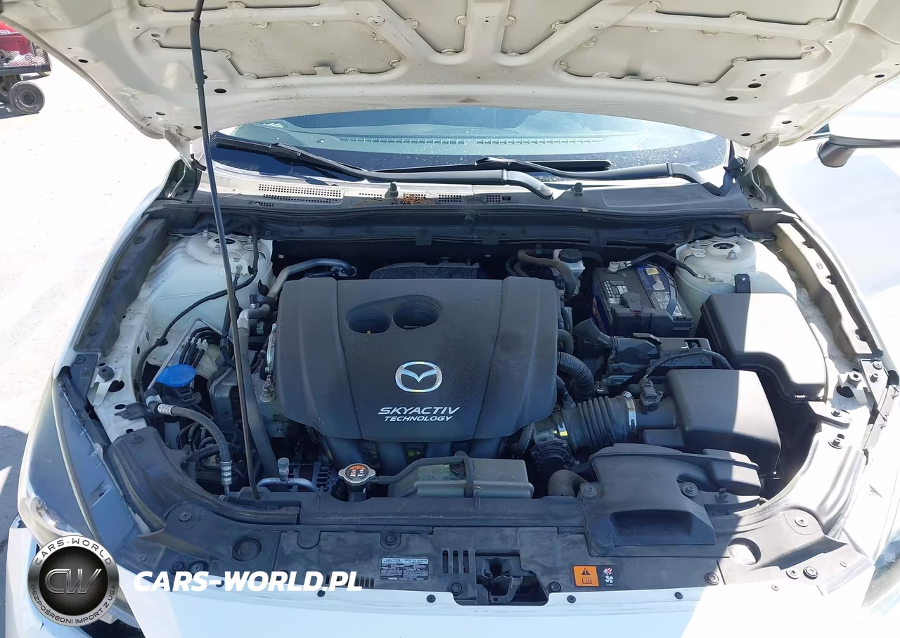 2018 Mazda Mazda3 Touring VIN:3MZBN1V31JM202375 - 10