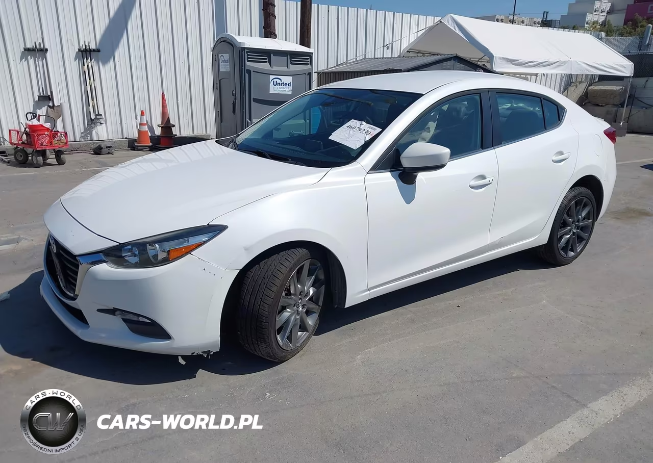 2018 Mazda Mazda3 Touring VIN:3MZBN1V31JM202375 - 2