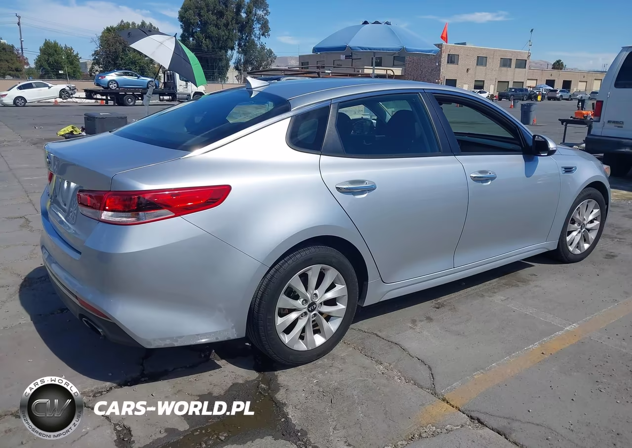 2016 Kia Optima Lx VIN:5XXGT4L30GG062025 - 4
