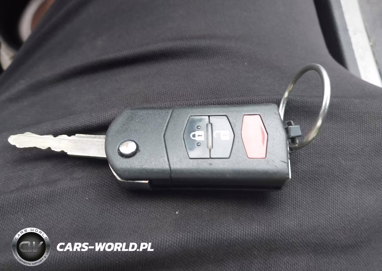 2011 Mazda Mazda3 I Touring VIN:JM1BL1VG4B1420997 - 11