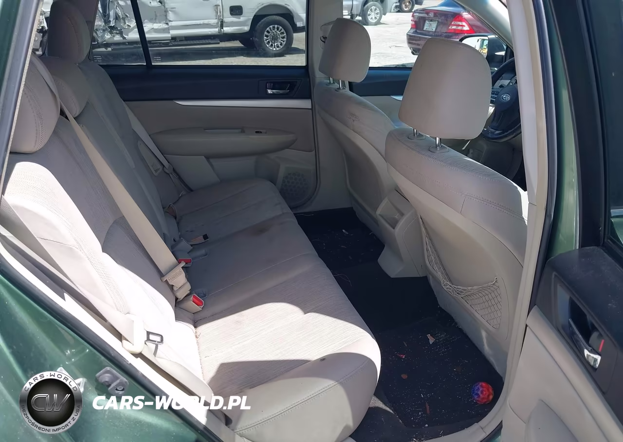 2013 Subaru Outback 2.5I Premium VIN:4S4BRBCC7D3295534 - 8