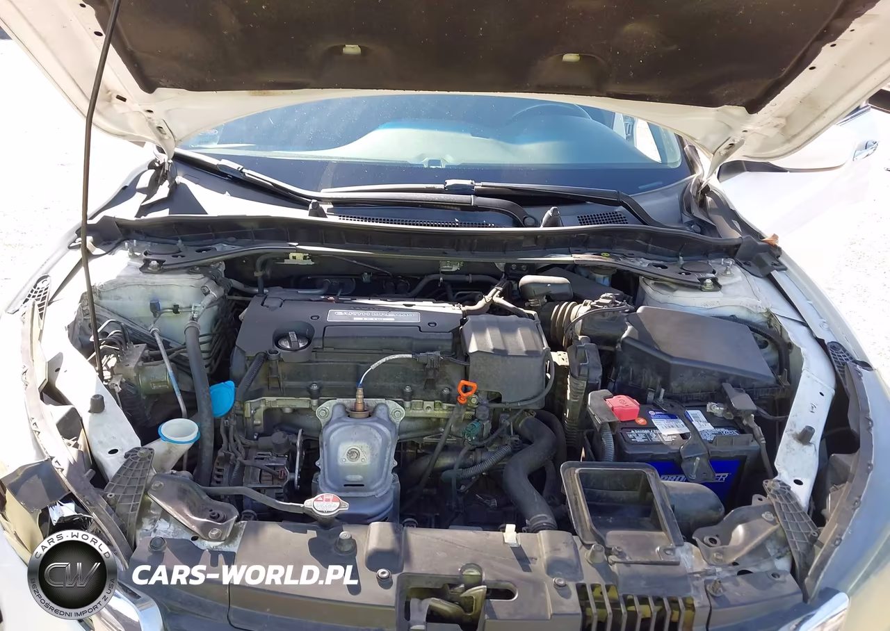 2015 Honda Accord Sport VIN:1HGCR2F52FA135809 - 10