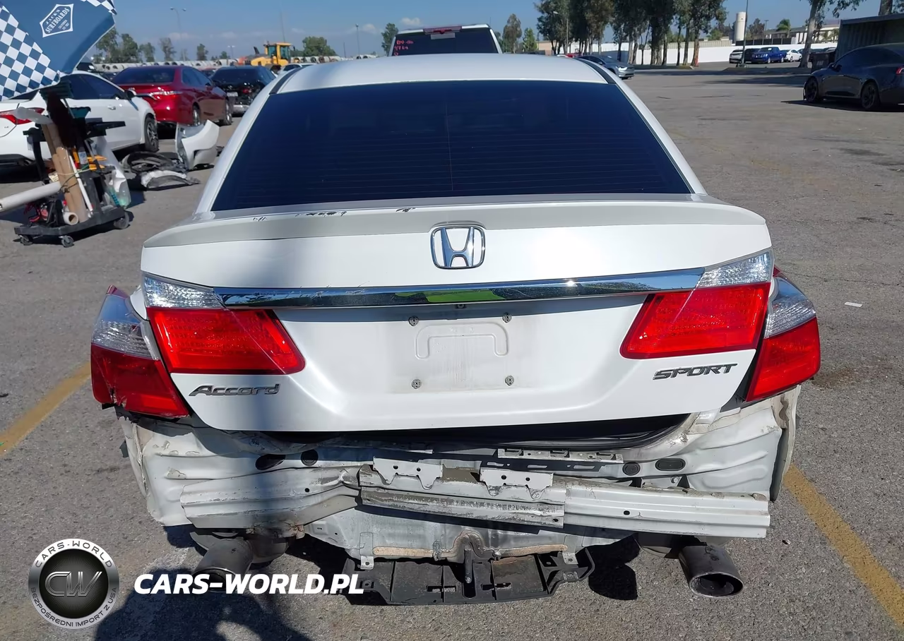2015 Honda Accord Sport VIN:1HGCR2F52FA135809 - 19