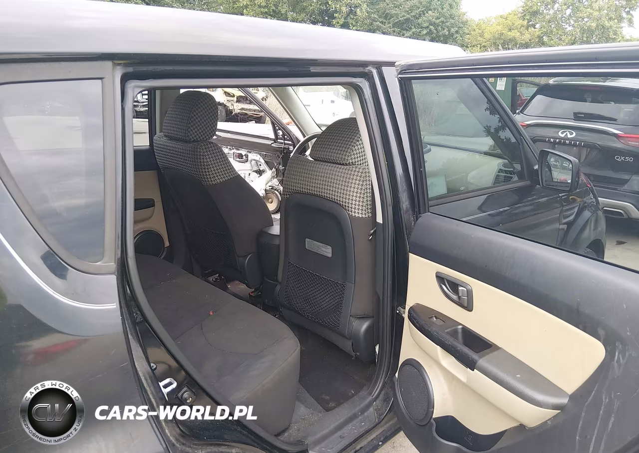 2010 Kia Soul ! VIN:KNDJT2A28A7140720 - 8