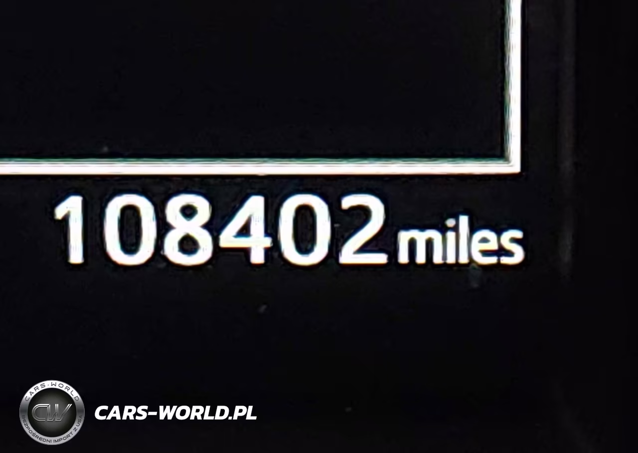 2018 Toyota Rav4 Xle VIN:2T3RFREV7JW813542 - 15