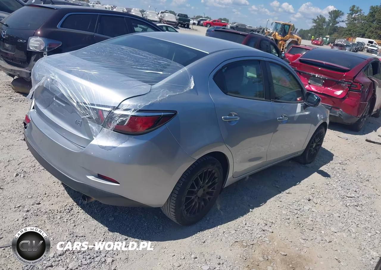 2017 Toyota Yaris Ia VIN:3MYDLBYV8HY171926 - 4