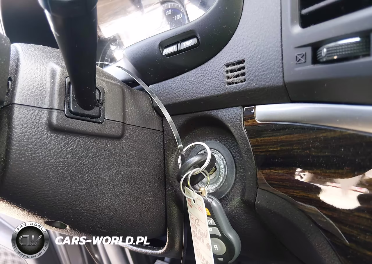 2012 Hyundai Santa Fe Limited VIN:5XYZK3AB2CG145073 - 11