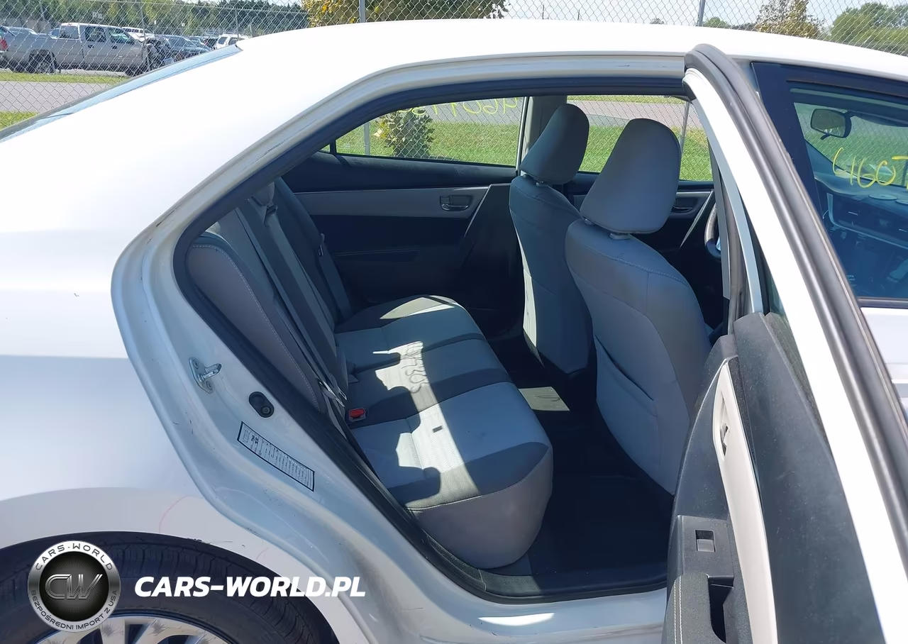 2017 Toyota Corolla Le VIN:5YFBURHE0HP654435 - 8