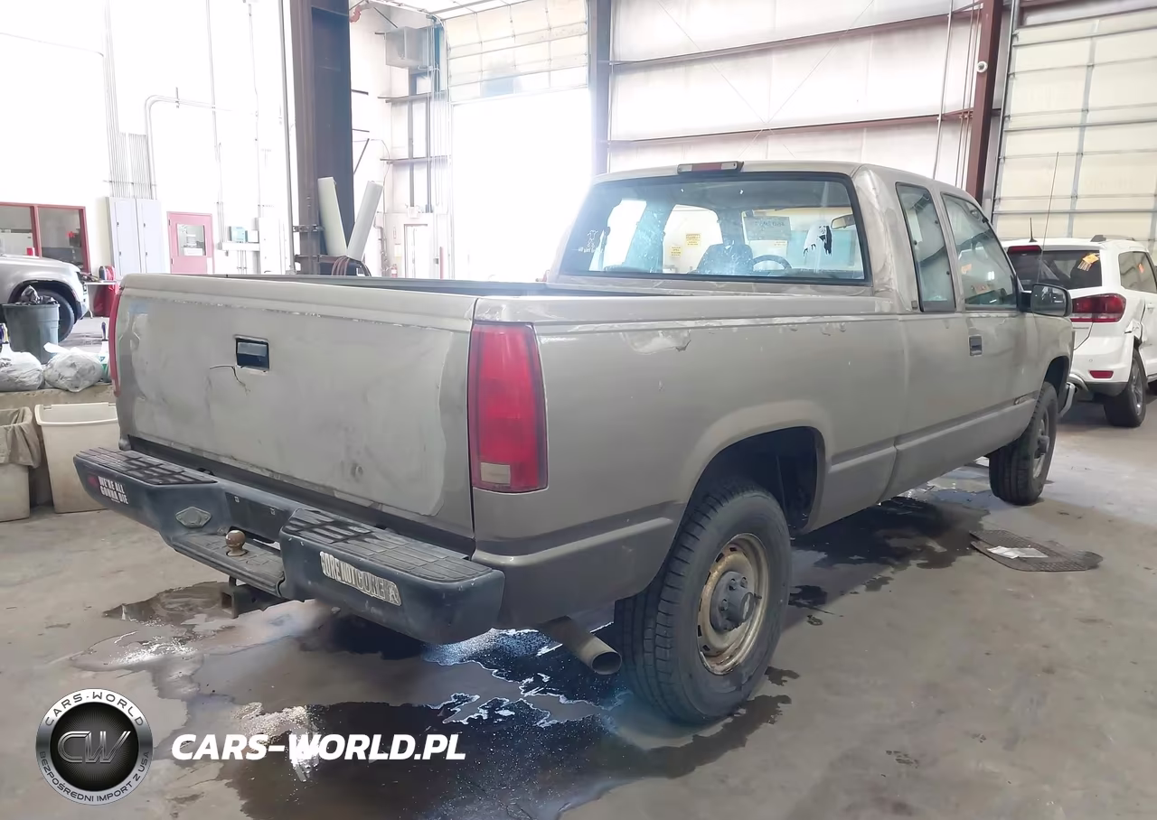1998 Chevrolet K1500 Fleetside VIN:1GCEK19R3WE234118 - 4