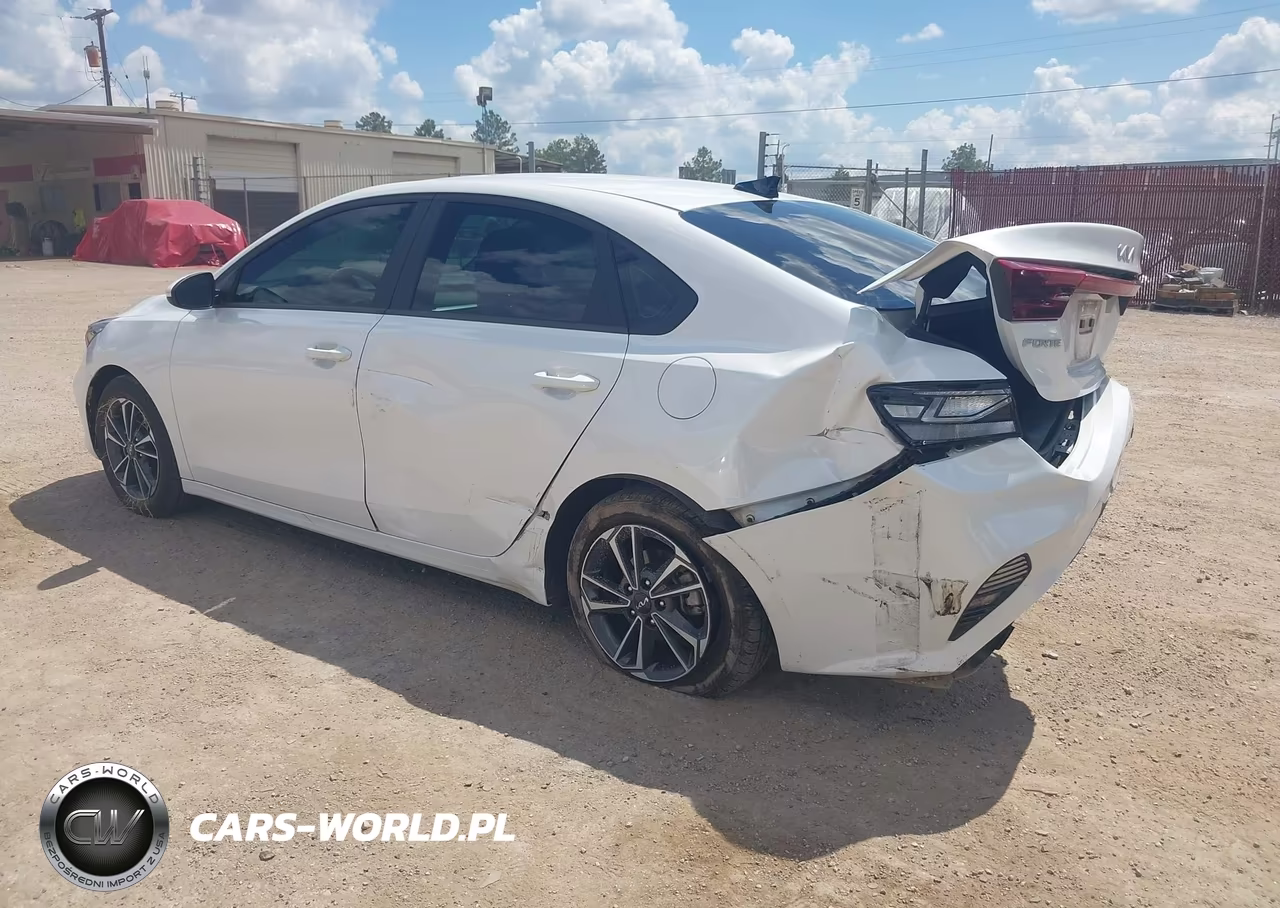 2023 Kia Forte Lxs VIN:3KPF24ADXPE688751 - 3