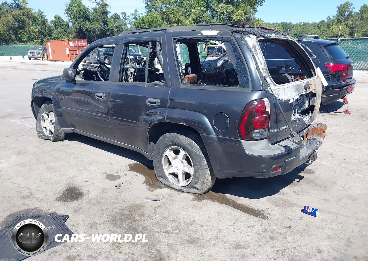 2006 Chevrolet Trailblazer Ls VIN:1GNDT13S962152651 - 3