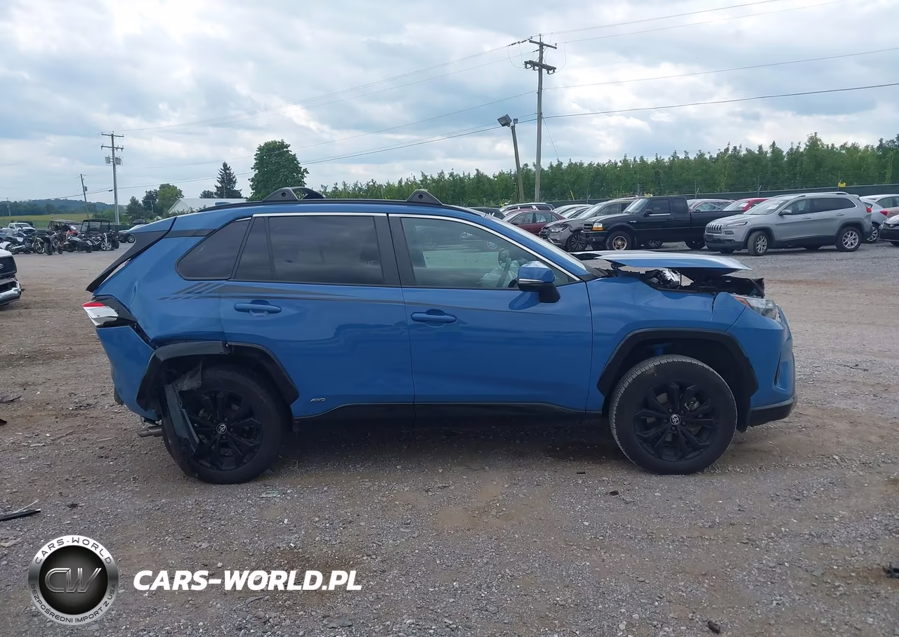 2023 Toyota Rav4 Hybrid Se VIN:2T3T6RFV3PW044650 - 13
