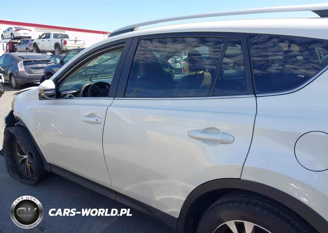 2015 Toyota Rav4 Limited VIN:2T3DFREV4FW348817 - 13