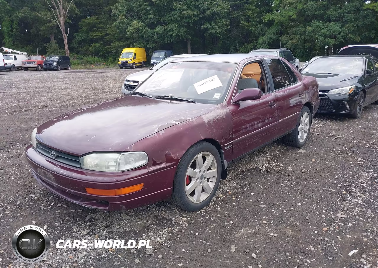 1993 Toyota Camry Le VIN:4T1SK12E9PU272613 - 2
