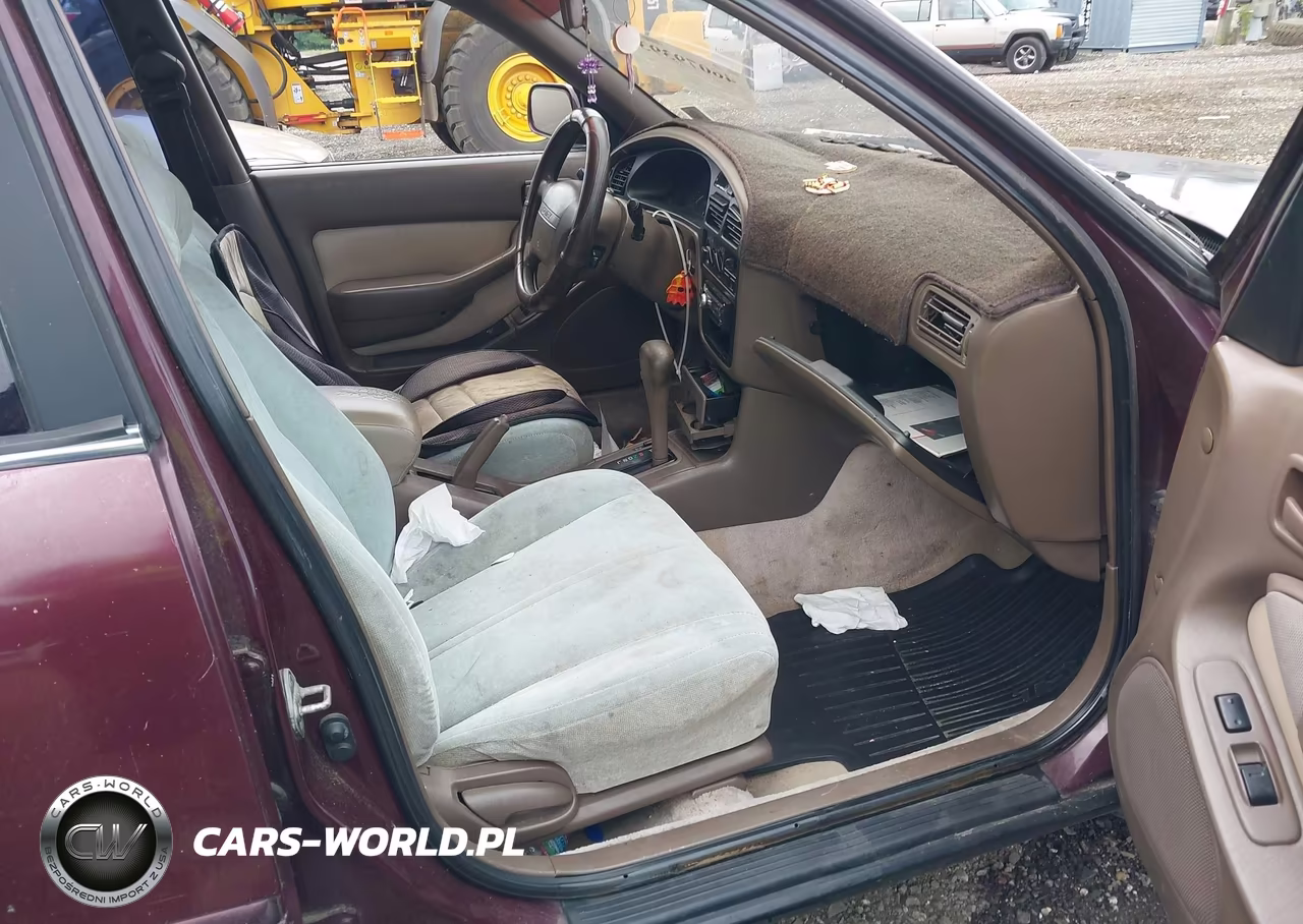 1993 Toyota Camry Le VIN:4T1SK12E9PU272613 - 5