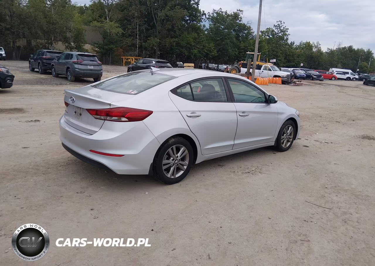 2018 Hyundai Elantra Sel VIN:KMHD84LFXJU702835 - 4