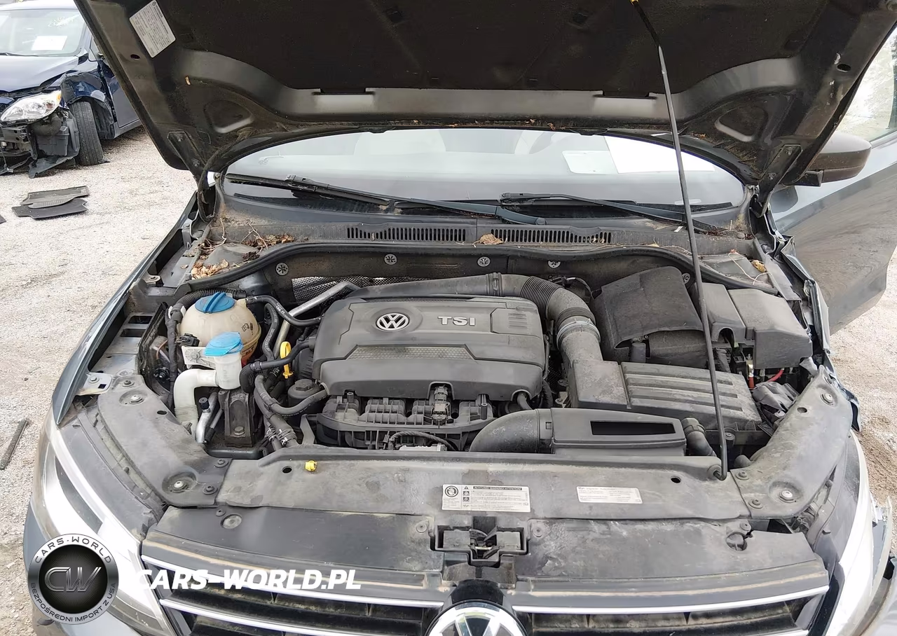 2015 Volkswagen Jetta 1.8T Sport VIN:3VWD17AJ1FM420884 - 10