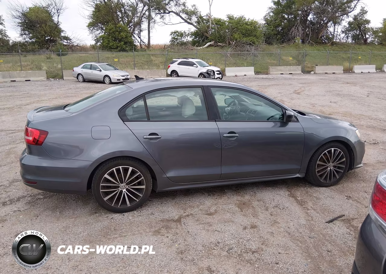 2015 Volkswagen Jetta 1.8T Sport VIN:3VWD17AJ1FM420884 - 13