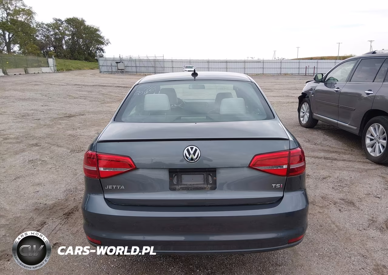 2015 Volkswagen Jetta 1.8T Sport VIN:3VWD17AJ1FM420884 - 16