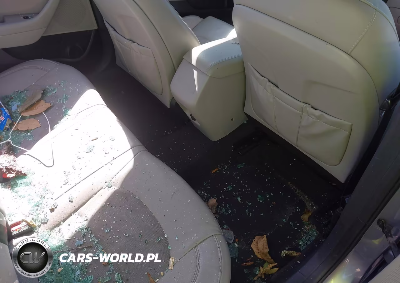 2016 Hyundai Sonata Sport VIN:5NPE34AF0GH378131 - 8