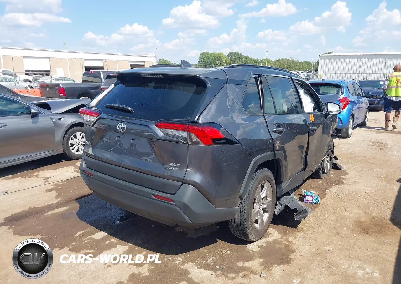 2025 Toyota Rav4 Xle VIN:2T3P1RFV5SC500609 - 4