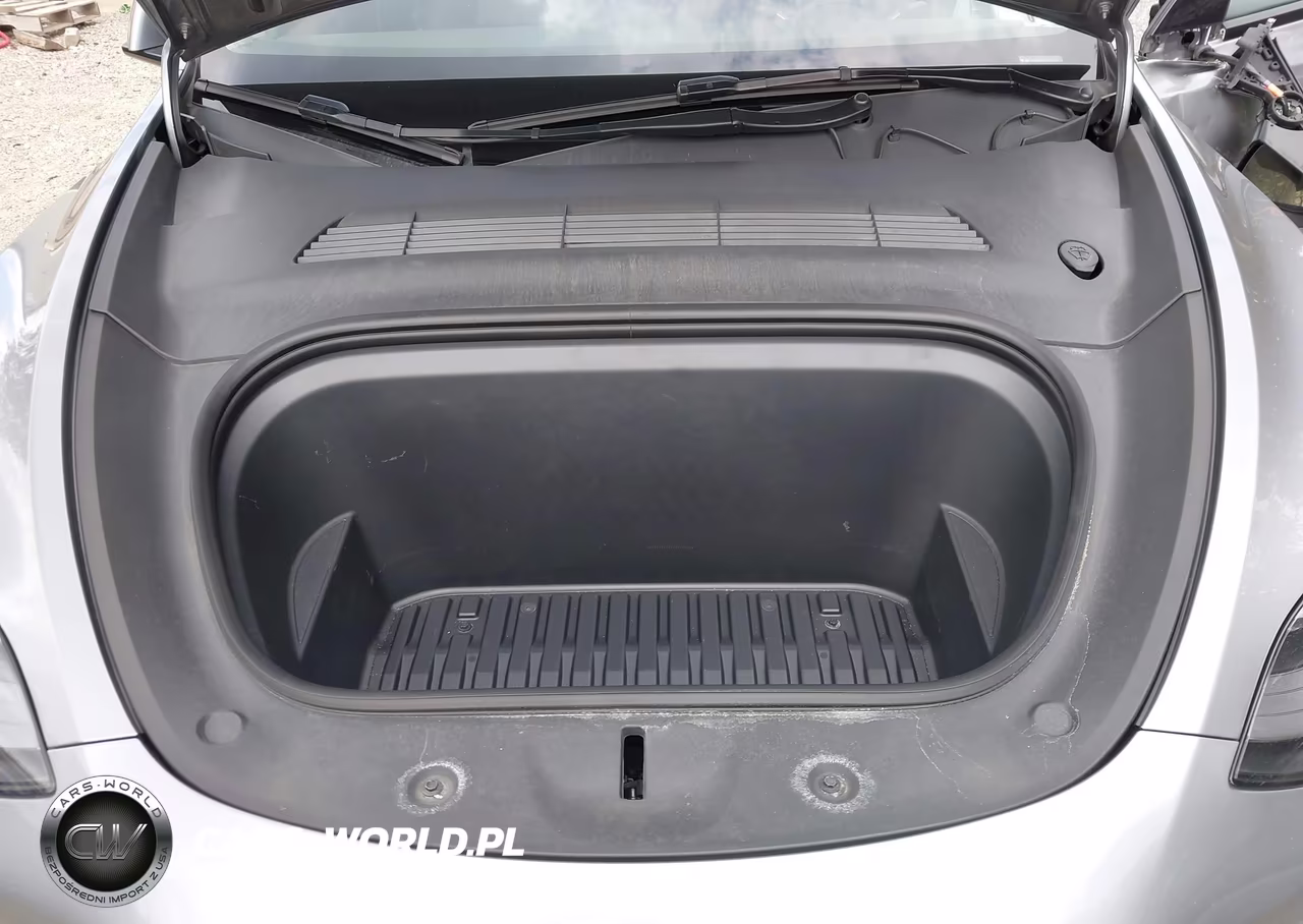 2024 Tesla Model Y Long Range Dual Motor All-Wheel Drive VIN:7SAYGDEE2RA328416 - 10