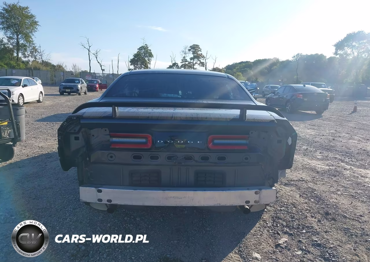 2016 Dodge Challenger Sxt VIN:2C3CDZAG9GH285034 - 16