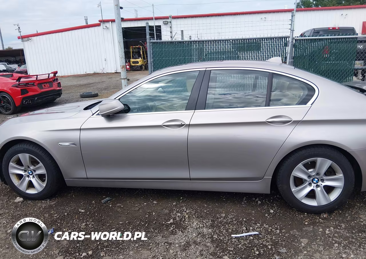 2013 BMW 528I xDrive VIN:WBAXH5C53DD108510 - 14