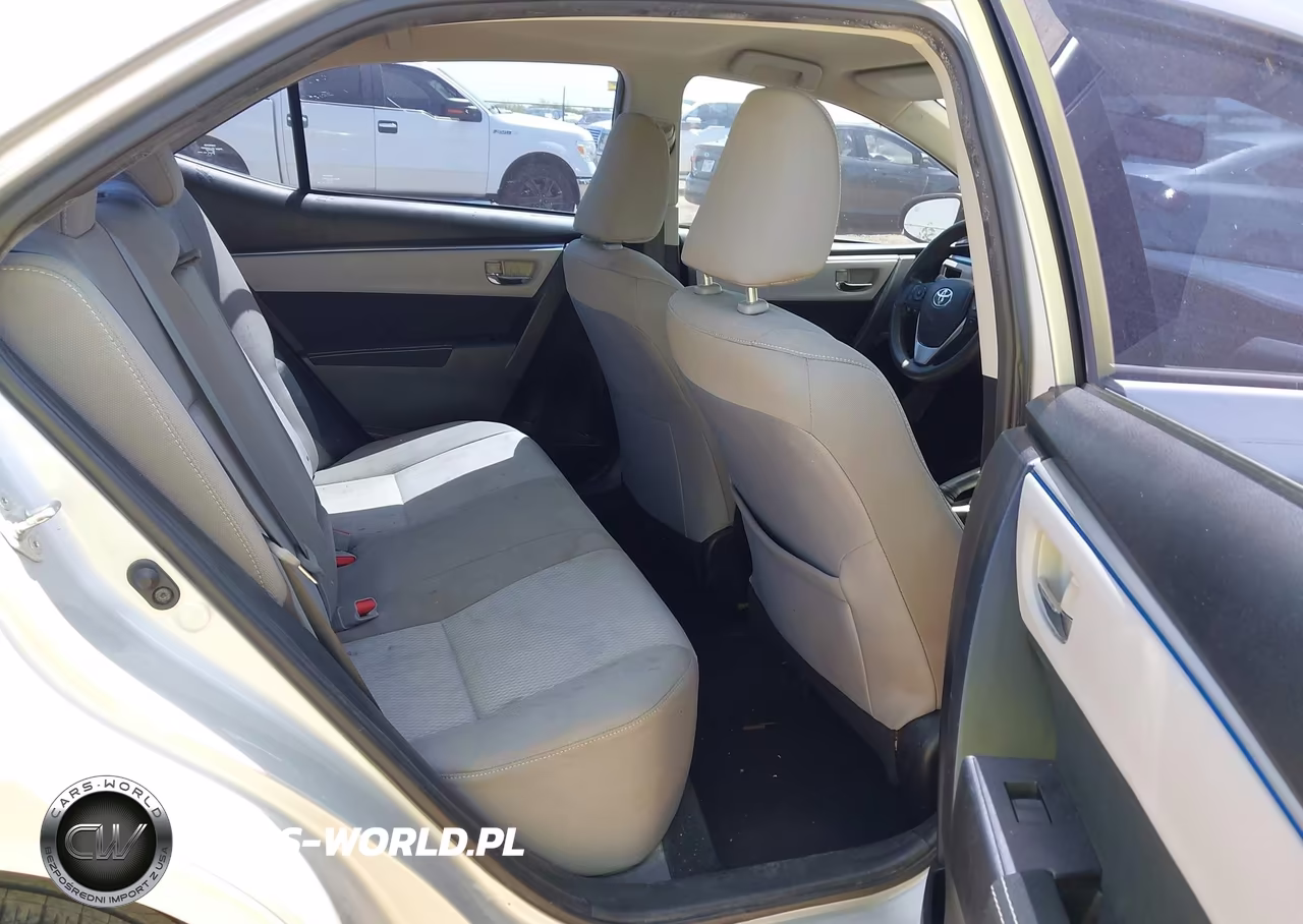 2015 Toyota Corolla Le VIN:5YFBURHE0FP189426 - 8