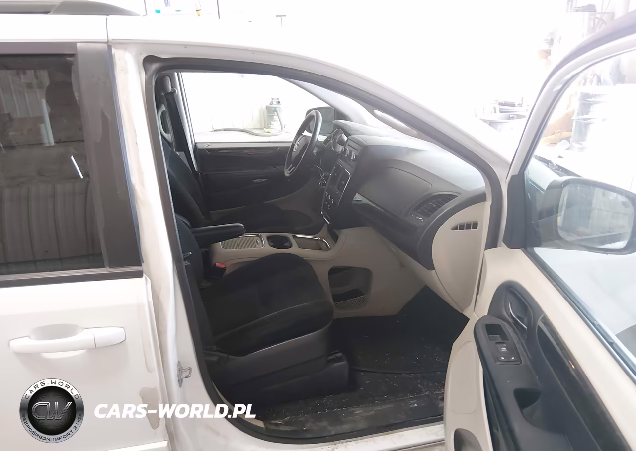 2015 Dodge Grand Caravan Sxt VIN:2C4RDGCG0FR557065 - 5