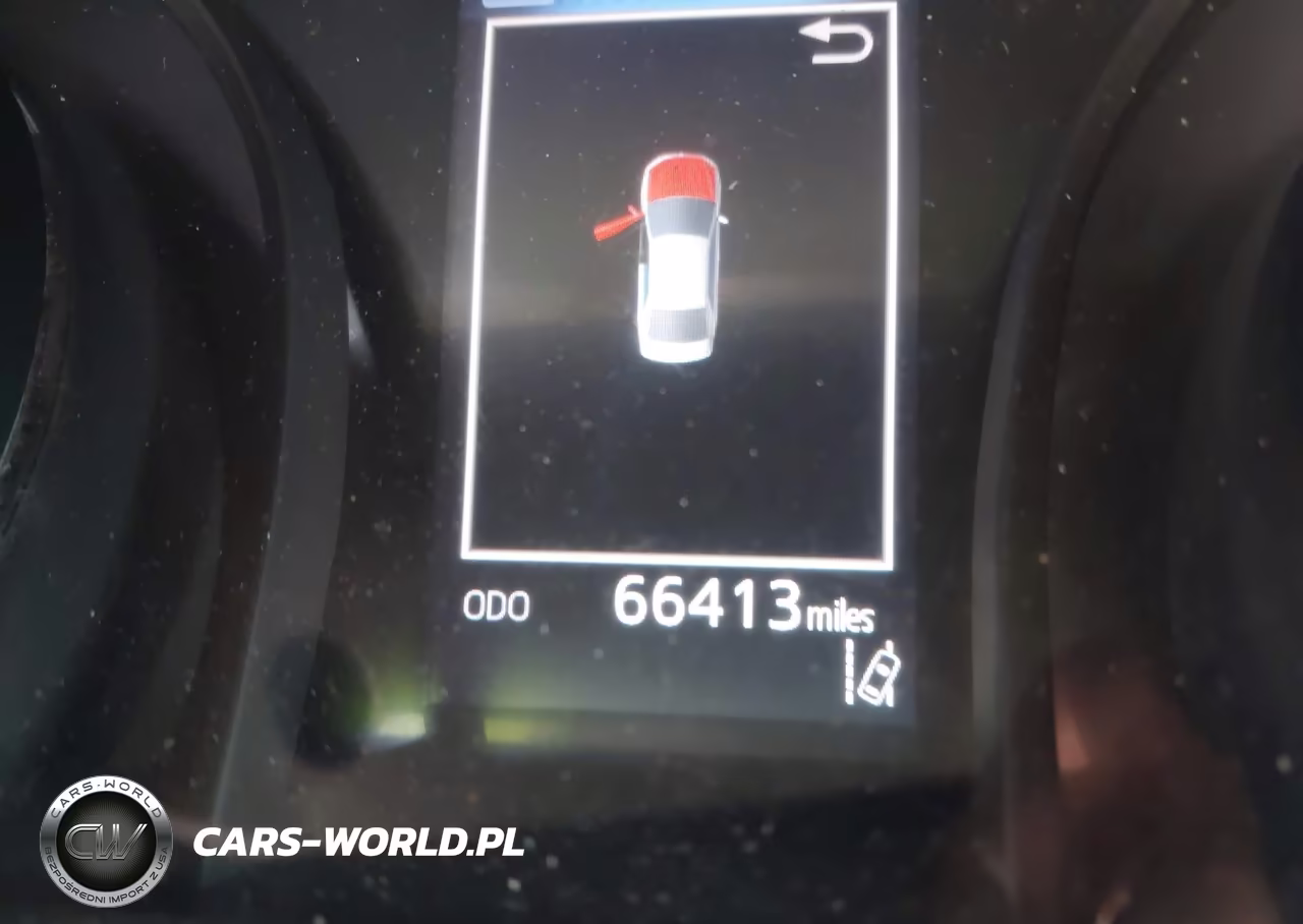 2018 Toyota Camry Le VIN:4T1B11HK1JU531943 - 15