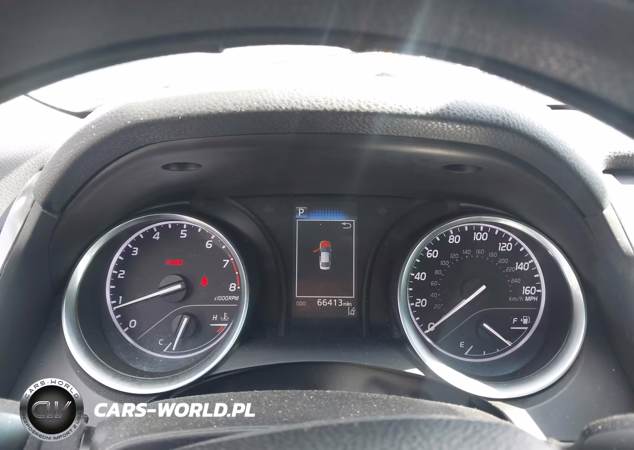 2018 Toyota Camry Le VIN:4T1B11HK1JU531943 - 7