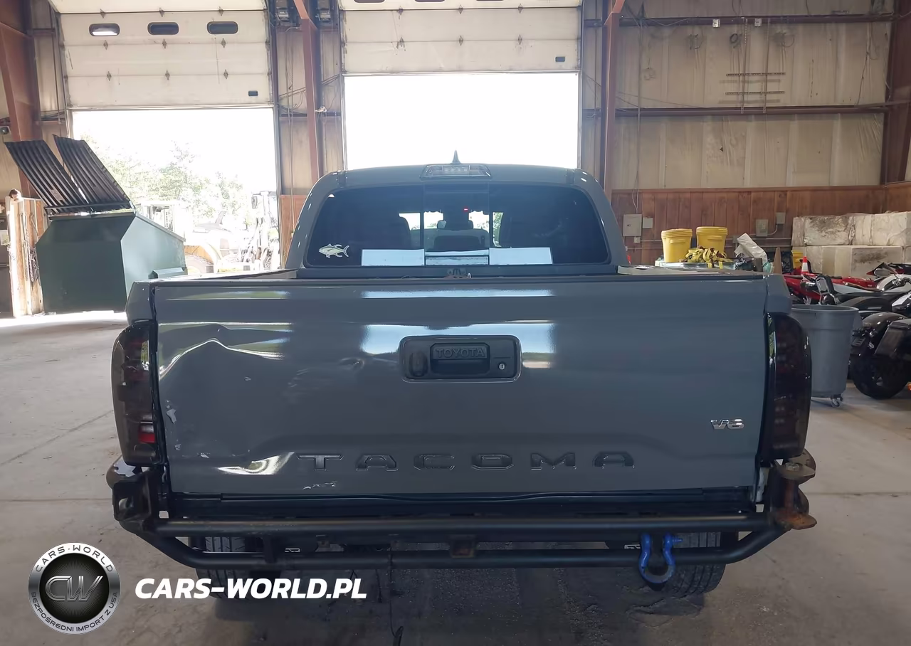 2017 Toyota Tacoma Trd Sport VIN:3TMCZ5AN3HM079196 - 16