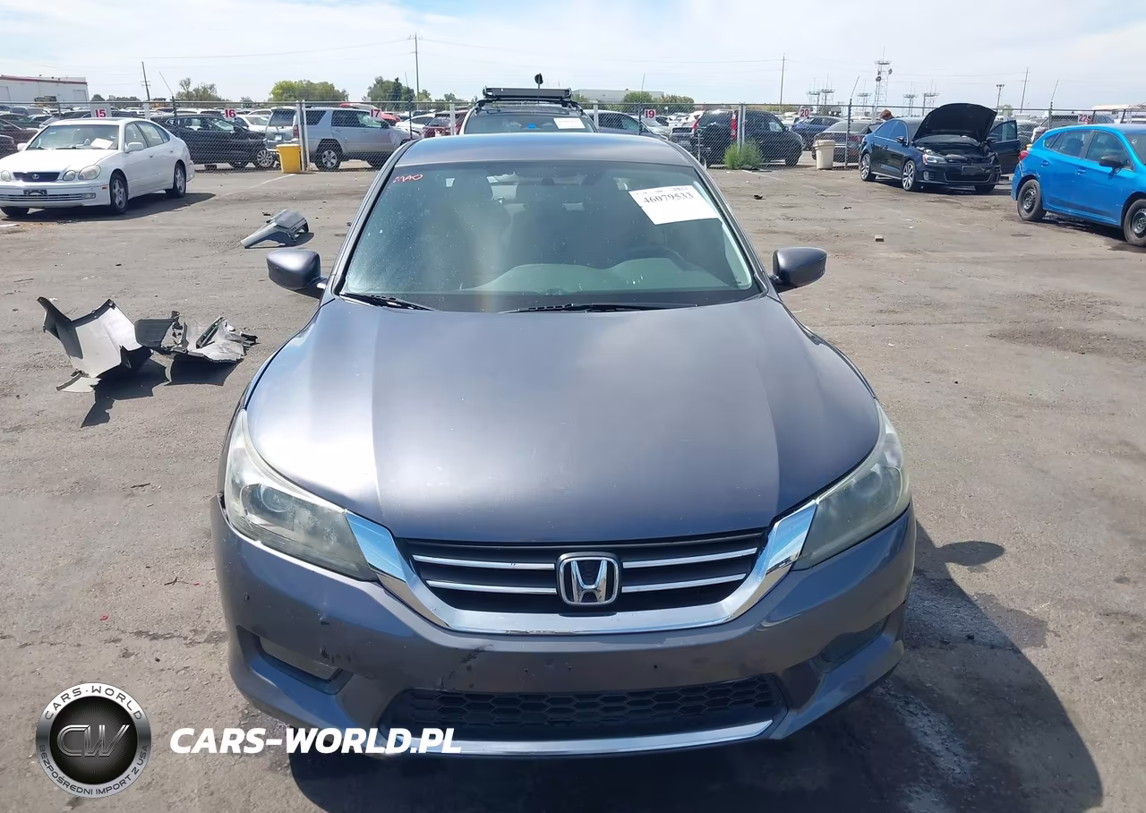 2015 Honda Accord Sport VIN:1HGCR2E59FA237786 - 12