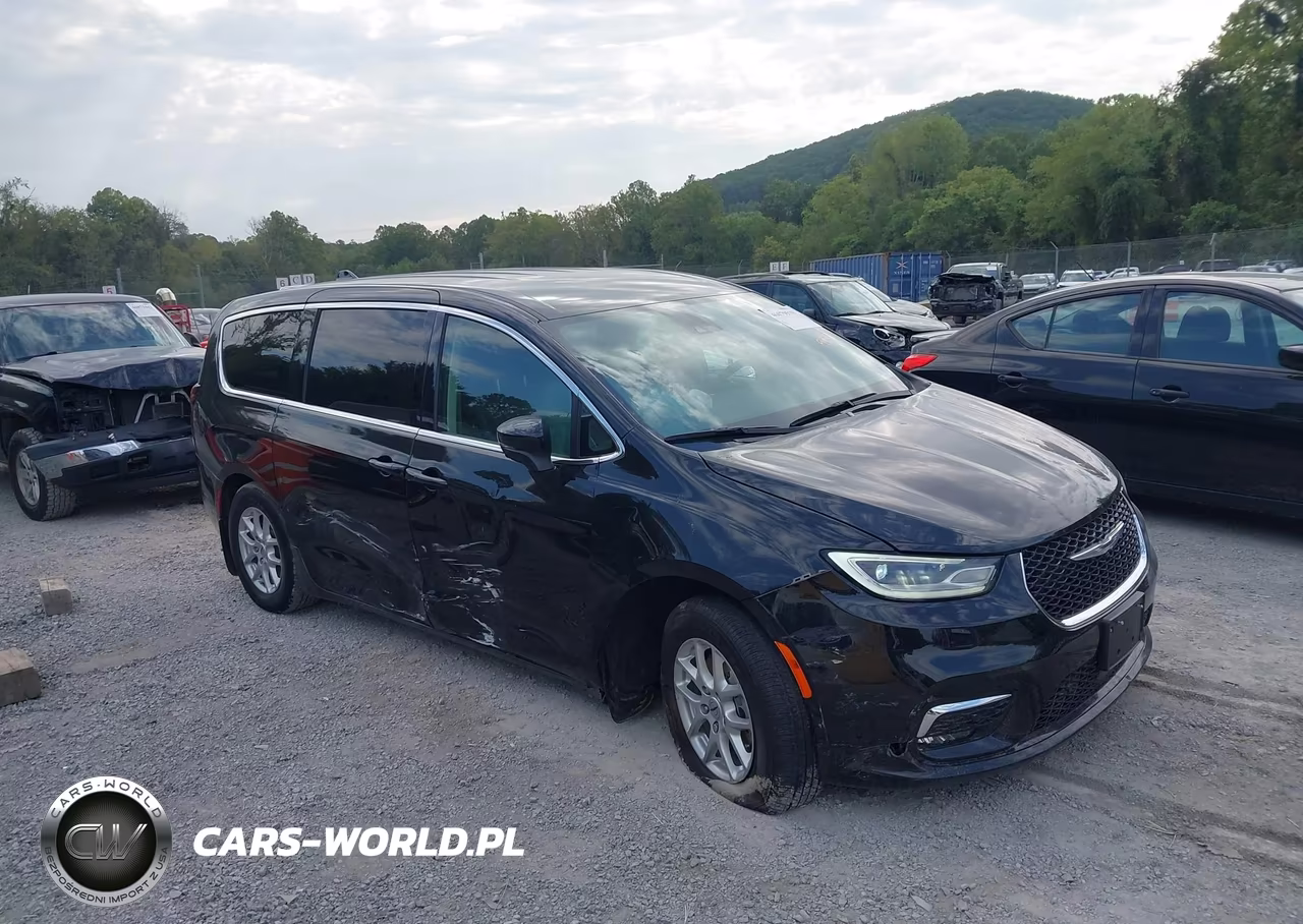2023 Chrysler Pacifica Touring L VIN:2C4RC1BG9PR505419 - 1