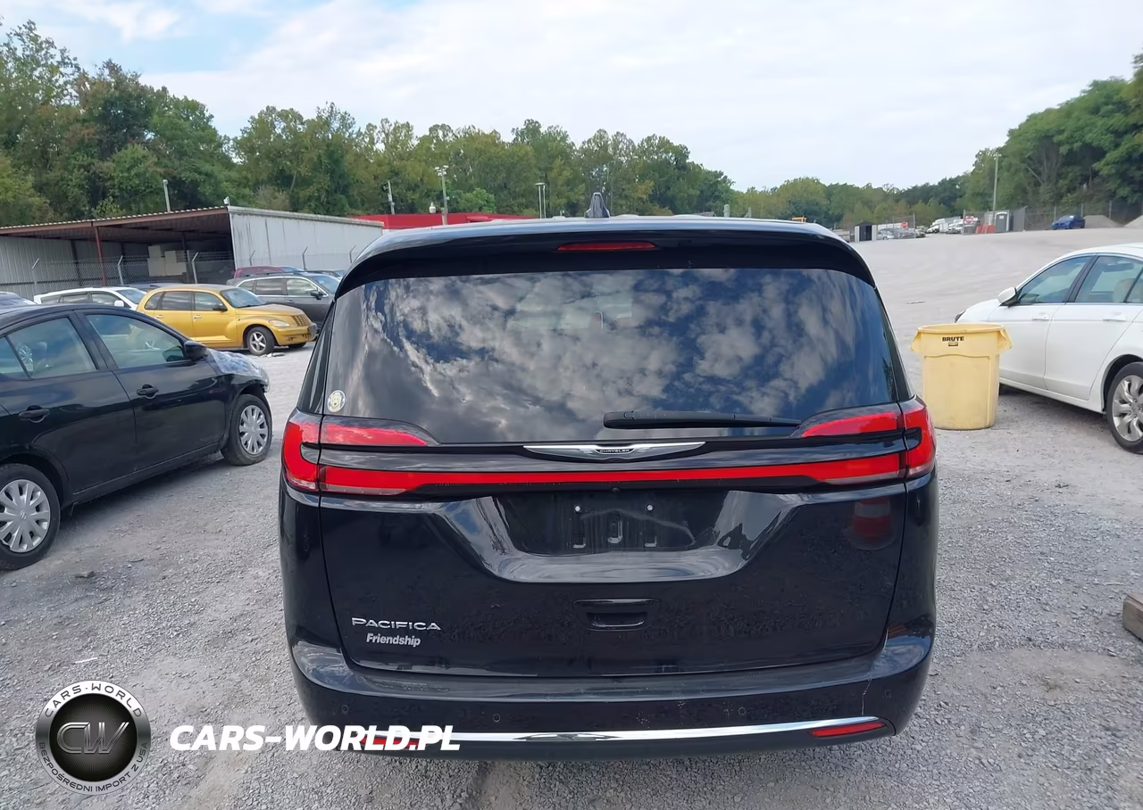 2023 Chrysler Pacifica Touring L VIN:2C4RC1BG9PR505419 - 16
