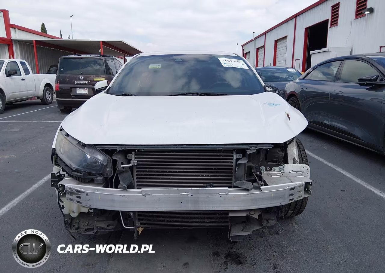 2019 Honda Civic Sport VIN:2HGFC2F8XKH579217 - 13