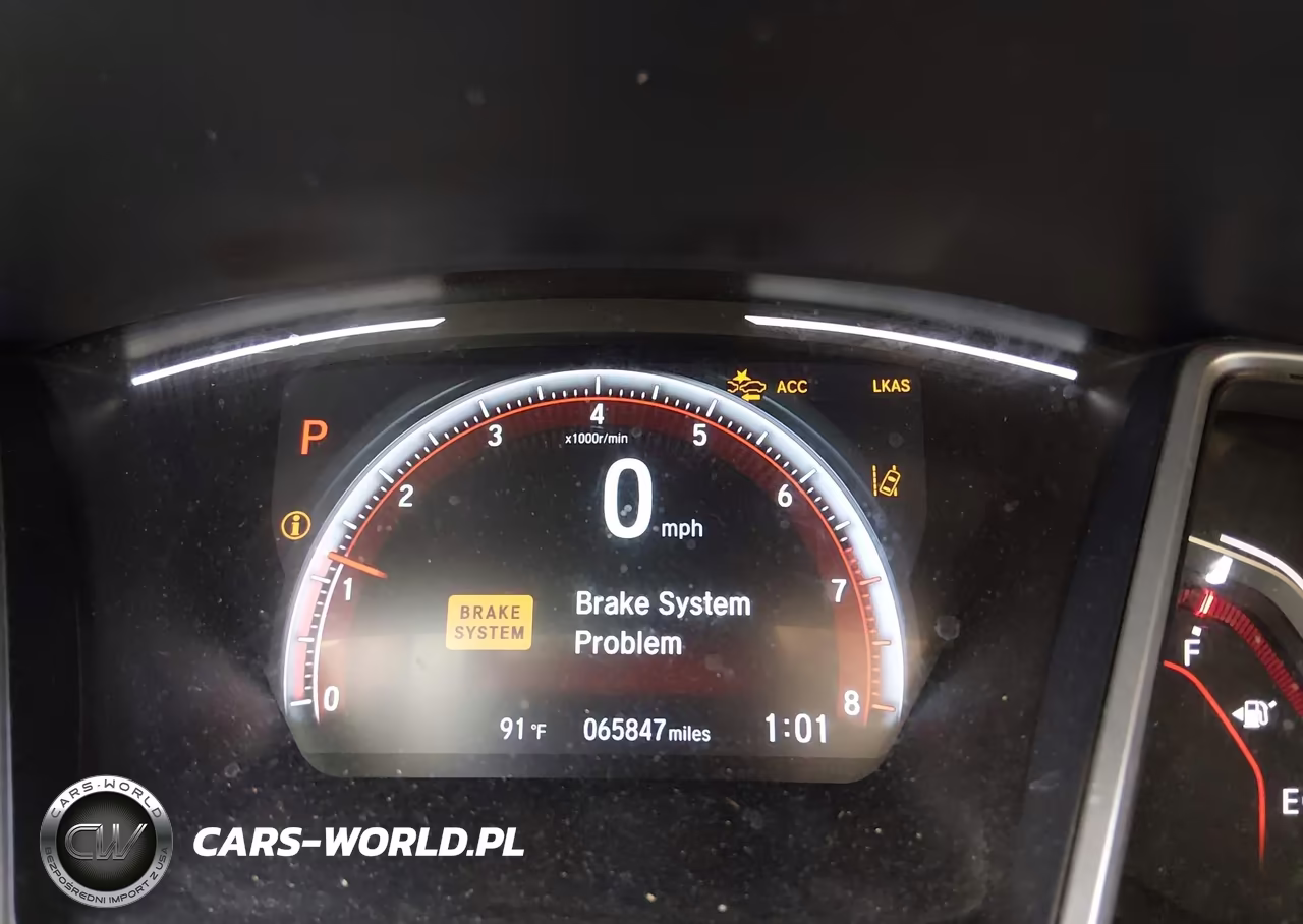 2019 Honda Civic Sport VIN:2HGFC2F8XKH579217 - 16