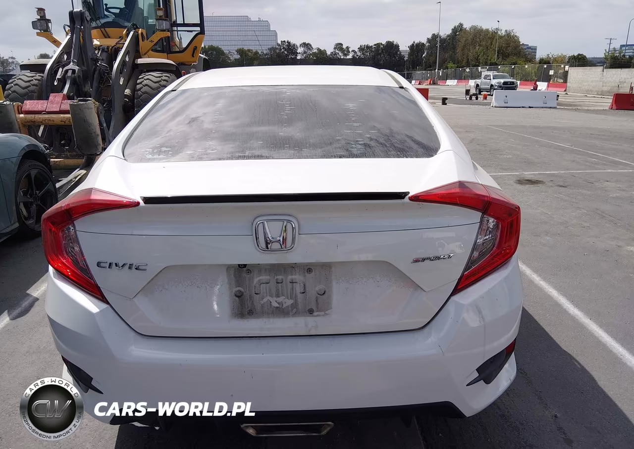 2019 Honda Civic Sport VIN:2HGFC2F8XKH579217 - 17
